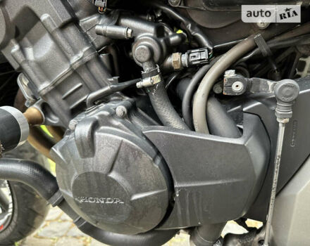 Чорний Хонда CB 600F Hornet, об'ємом двигуна 0.6 л та пробігом 58 тис. км за 5100 $, фото 10 на Automoto.ua