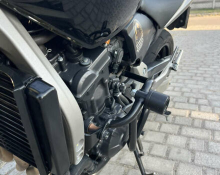 Черный Хонда CB 600F Hornet, объемом двигателя 0.6 л и пробегом 32 тыс. км за 5700 $, фото 21 на Automoto.ua