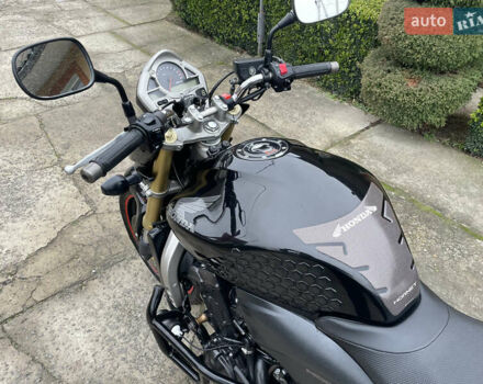 Черный Хонда CB 600F Hornet, объемом двигателя 0.6 л и пробегом 42 тыс. км за 4950 $, фото 4 на Automoto.ua
