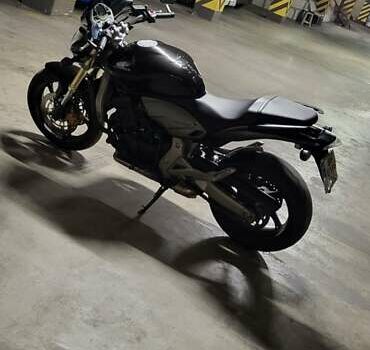 Черный Хонда CB 600F Hornet, объемом двигателя 0.6 л и пробегом 43 тыс. км за 5550 $, фото 7 на Automoto.ua