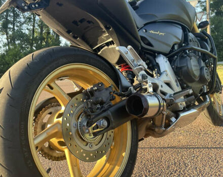 Черный Хонда CB 600F Hornet, объемом двигателя 0.6 л и пробегом 11 тыс. км за 7475 $, фото 11 на Automoto.ua