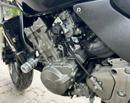 Черный Хонда CB 600F Hornet, объемом двигателя 0.6 л и пробегом 27 тыс. км за 3500 $, фото 8 на Automoto.ua