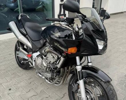 Черный Хонда CB 600F Hornet, объемом двигателя 0.6 л и пробегом 29 тыс. км за 4099 $, фото 3 на Automoto.ua