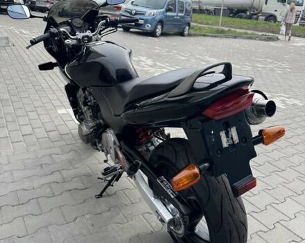 Черный Хонда CB 600F Hornet, объемом двигателя 0.6 л и пробегом 29 тыс. км за 4099 $, фото 6 на Automoto.ua