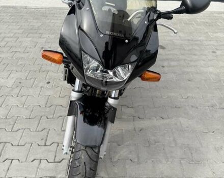 Черный Хонда CB 600F Hornet, объемом двигателя 0.6 л и пробегом 29 тыс. км за 4099 $, фото 1 на Automoto.ua