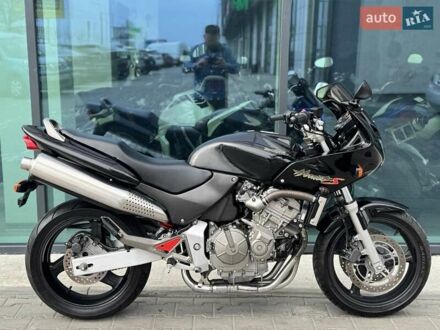 Хонда CB 600F Hornet 2000 у Рівному на Automoto.ua Чорний Хонда CB 600F Hornet, об'ємом двигуна 0.6 л та пробігом 29 тис. км за 4299 $, фото 1 на Automoto.ua