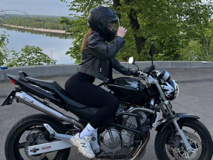 Хонда CB 600F Hornet 2003 у Києві на Automoto.ua Чорний Хонда CB 600F Hornet, об'ємом двигуна 0.6 л та пробігом 41 тис. км за 4599 $, фото 1 на Automoto.ua