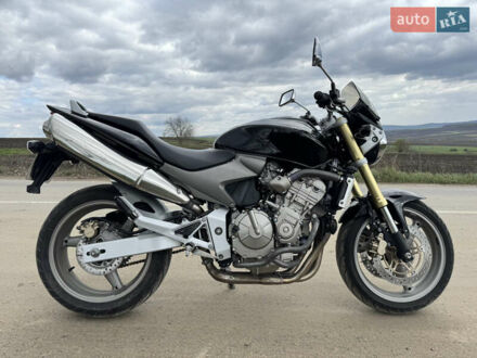Хонда CB 600F Hornet 2005 в Новоселица на Automoto.ua Черный Хонда CB 600F Hornet, объемом двигателя 0.6 л и пробегом 42 тыс. км за 4750 $, фото 1 на Automoto.ua
