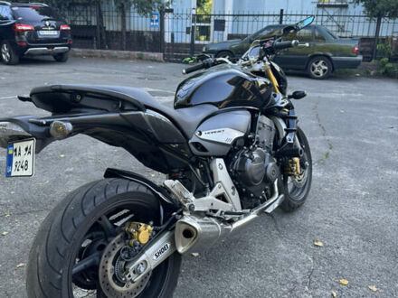 Черный Хонда CB 600F Hornet, объемом двигателя 0.6 л и пробегом 26 тыс. км за 6800 $, фото 1 на Automoto.ua