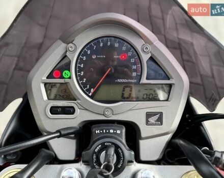 Красный Хонда CB 600F Hornet, объемом двигателя 0.6 л и пробегом 37 тыс. км за 5899 $, фото 24 на Automoto.ua