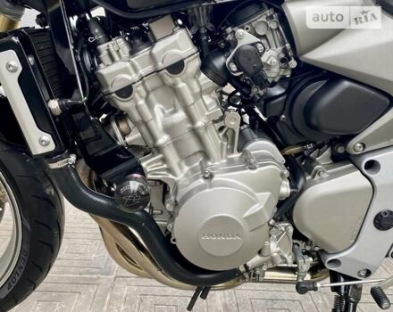 Хонда CB 600F Hornet, объемом двигателя 0.6 л и пробегом 3 тыс. км за 4899 $, фото 15 на Automoto.ua