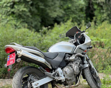 Хонда CB 600F Hornet, объемом двигателя 0.6 л и пробегом 28 тыс. км за 3200 $, фото 5 на Automoto.ua