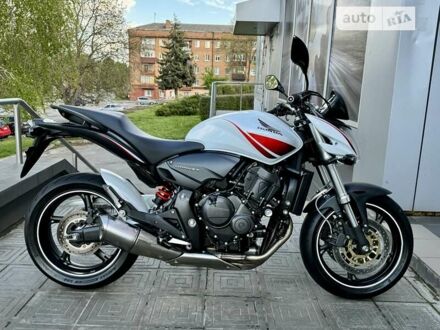 Хонда CB 600F Hornet, объемом двигателя 0.6 л и пробегом 27 тыс. км за 5999 $, фото 1 на Automoto.ua