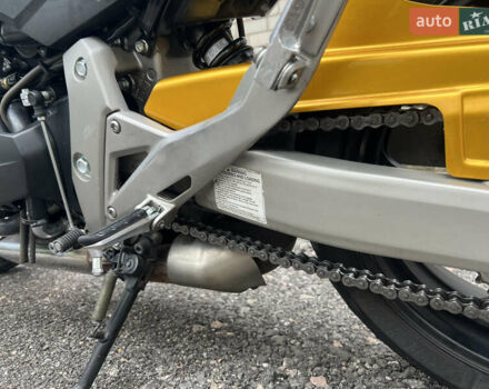 Желтый Хонда CB 600F Hornet, объемом двигателя 0.6 л и пробегом 36 тыс. км за 6500 $, фото 4 на Automoto.ua