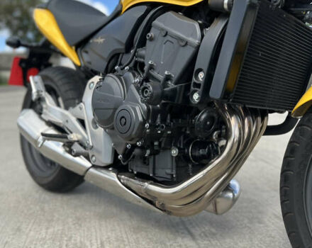 Желтый Хонда CB 600F Hornet, объемом двигателя 0.6 л и пробегом 18 тыс. км за 7000 $, фото 8 на Automoto.ua