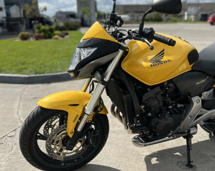 Желтый Хонда CB 600F Hornet, объемом двигателя 0.6 л и пробегом 18 тыс. км за 7000 $, фото 4 на Automoto.ua