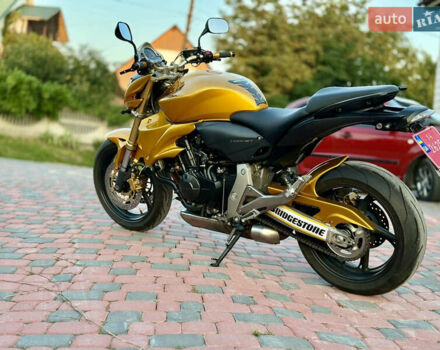 Желтый Хонда CB 600F Hornet, объемом двигателя 0.6 л и пробегом 24 тыс. км за 7100 $, фото 3 на Automoto.ua