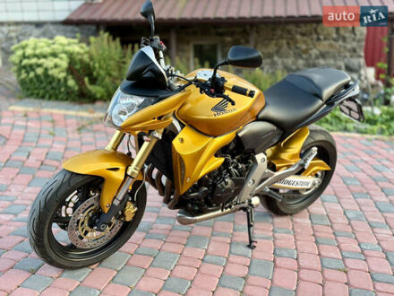 Хонда CB 600F Hornet 2009 в Киеве на Automoto.ua Желтый Хонда CB 600F Hornet, объемом двигателя 0.6 л и пробегом 24 тыс. км за 7100 $, фото 1 на Automoto.ua