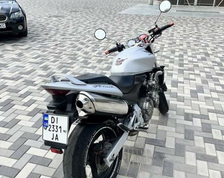 Серый Хонда CB 600F Hornet, объемом двигателя 0.6 л и пробегом 58 тыс. км за 4200 $, фото 2 на Automoto.ua