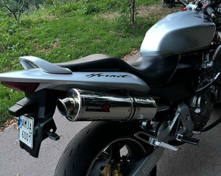 Серый Хонда CB 600F Hornet, объемом двигателя 0.6 л и пробегом 45 тыс. км за 4100 $, фото 3 на Automoto.ua