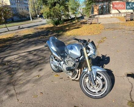 Серый Хонда CB 600F Hornet, объемом двигателя 0.6 л и пробегом 73 тыс. км за 3000 $, фото 23 на Automoto.ua