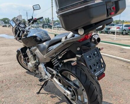 Серый Хонда CB 600F Hornet, объемом двигателя 0.6 л и пробегом 34 тыс. км за 5099 $, фото 7 на Automoto.ua