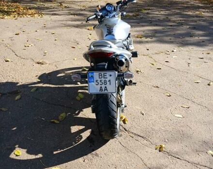 Серый Хонда CB 600F Hornet, объемом двигателя 0.6 л и пробегом 73 тыс. км за 3000 $, фото 12 на Automoto.ua