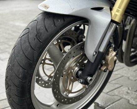Серый Хонда CB 600F Hornet, объемом двигателя 0.6 л и пробегом 29 тыс. км за 4999 $, фото 18 на Automoto.ua