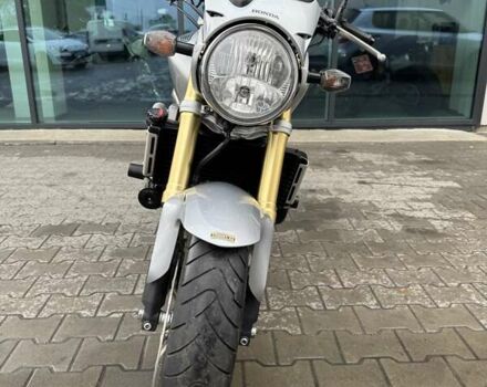 Серый Хонда CB 600F Hornet, объемом двигателя 0.6 л и пробегом 29 тыс. км за 4999 $, фото 2 на Automoto.ua