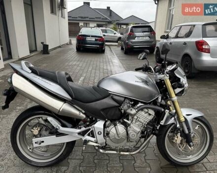 Серый Хонда CB 600F Hornet, объемом двигателя 0.6 л и пробегом 29 тыс. км за 4999 $, фото 11 на Automoto.ua