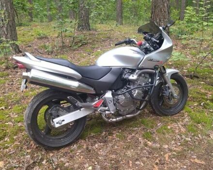 Серый Хонда CB 600F Hornet, объемом двигателя 0.6 л и пробегом 42 тыс. км за 3800 $, фото 9 на Automoto.ua