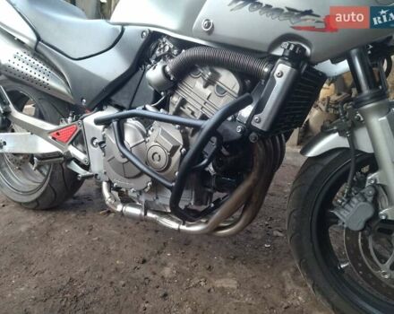 Серый Хонда CB 600F Hornet, объемом двигателя 0.6 л и пробегом 42 тыс. км за 3800 $, фото 18 на Automoto.ua