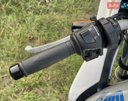 Серый Хонда CB 600F Hornet, объемом двигателя 0.6 л и пробегом 39 тыс. км за 3900 $, фото 11 на Automoto.ua