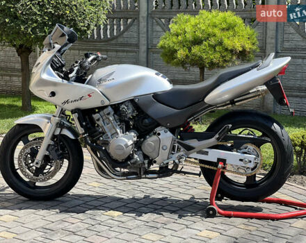 Сірий Хонда CB 600F Hornet, об'ємом двигуна 0.6 л та пробігом 21 тис. км за 4200 $, фото 2 на Automoto.ua