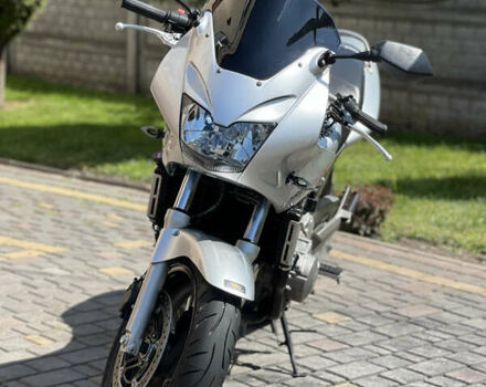 Сірий Хонда CB 600F Hornet, об'ємом двигуна 0.6 л та пробігом 21 тис. км за 4200 $, фото 21 на Automoto.ua
