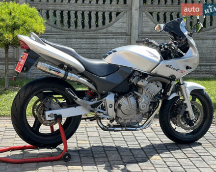 Сірий Хонда CB 600F Hornet, об'ємом двигуна 0.6 л та пробігом 21 тис. км за 4200 $, фото 12 на Automoto.ua