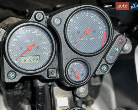 Сірий Хонда CB 600F Hornet, об'ємом двигуна 0.6 л та пробігом 21 тис. км за 4200 $, фото 5 на Automoto.ua