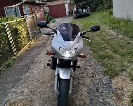 Серый Хонда CB 600F Hornet, объемом двигателя 0.6 л и пробегом 49 тыс. км за 3900 $, фото 12 на Automoto.ua