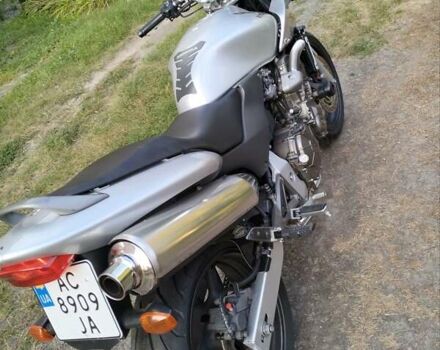 Серый Хонда CB 600F Hornet, объемом двигателя 0.6 л и пробегом 49 тыс. км за 3900 $, фото 7 на Automoto.ua