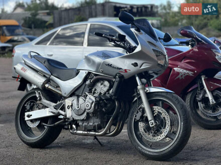 Сірий Хонда CB 600F Hornet, об'ємом двигуна 0.6 л та пробігом 44 тис. км за 3700 $, фото 1 на Automoto.ua