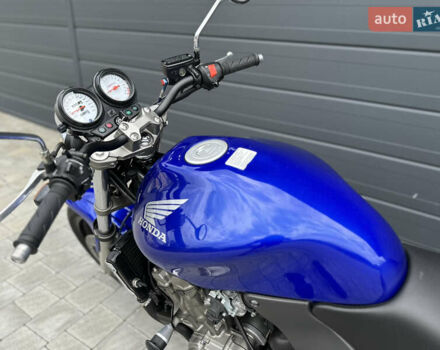 Синий Хонда CB 600F Hornet, объемом двигателя 0.6 л и пробегом 25 тыс. км за 3799 $, фото 30 на Automoto.ua