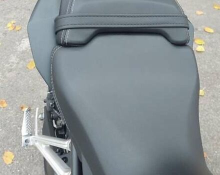 Красный Хонда CB 650R, объемом двигателя 0.65 л и пробегом 1 тыс. км за 10200 $, фото 22 на Automoto.ua