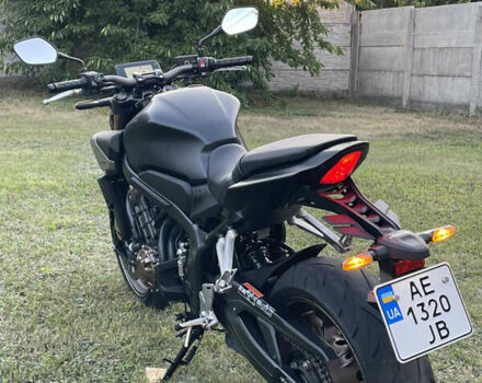 Хонда CB 650R, объемом двигателя 0.65 л и пробегом 5 тыс. км за 9500 $, фото 8 на Automoto.ua