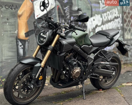 Хонда CB 650R, объемом двигателя 0 л и пробегом 7 тыс. км за 9500 $, фото 4 на Automoto.ua