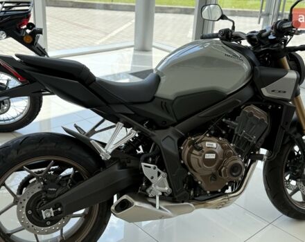 купить новое авто Хонда CB 650R 2025 года от официального дилера «Форсаж авто» Хонда фото