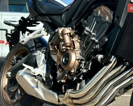 купить новое авто Хонда CB 650R 2025 года от официального дилера HONDA Одеса Хонда фото