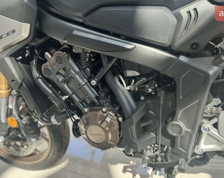 купить новое авто Хонда CB 650R 2025 года от официального дилера «Форсаж авто» Хонда фото