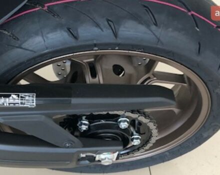 Хонда CB 650R, объемом двигателя 0.65 л и пробегом 0 тыс. км за 10273 $, фото 8 на Automoto.ua
