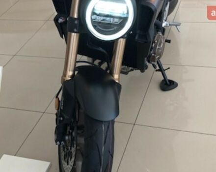 Хонда CB 650R, объемом двигателя 0.65 л и пробегом 0 тыс. км за 10273 $, фото 3 на Automoto.ua