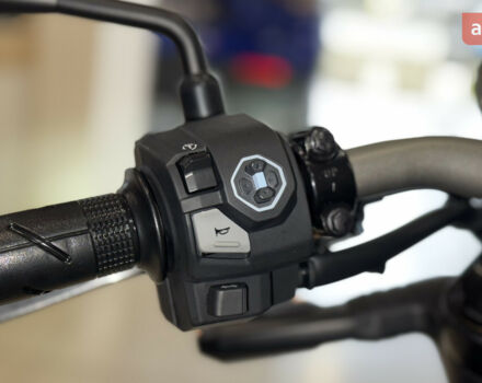 Хонда CB 650R, объемом двигателя 0.65 л и пробегом 0 тыс. км за 10572 $, фото 11 на Automoto.ua